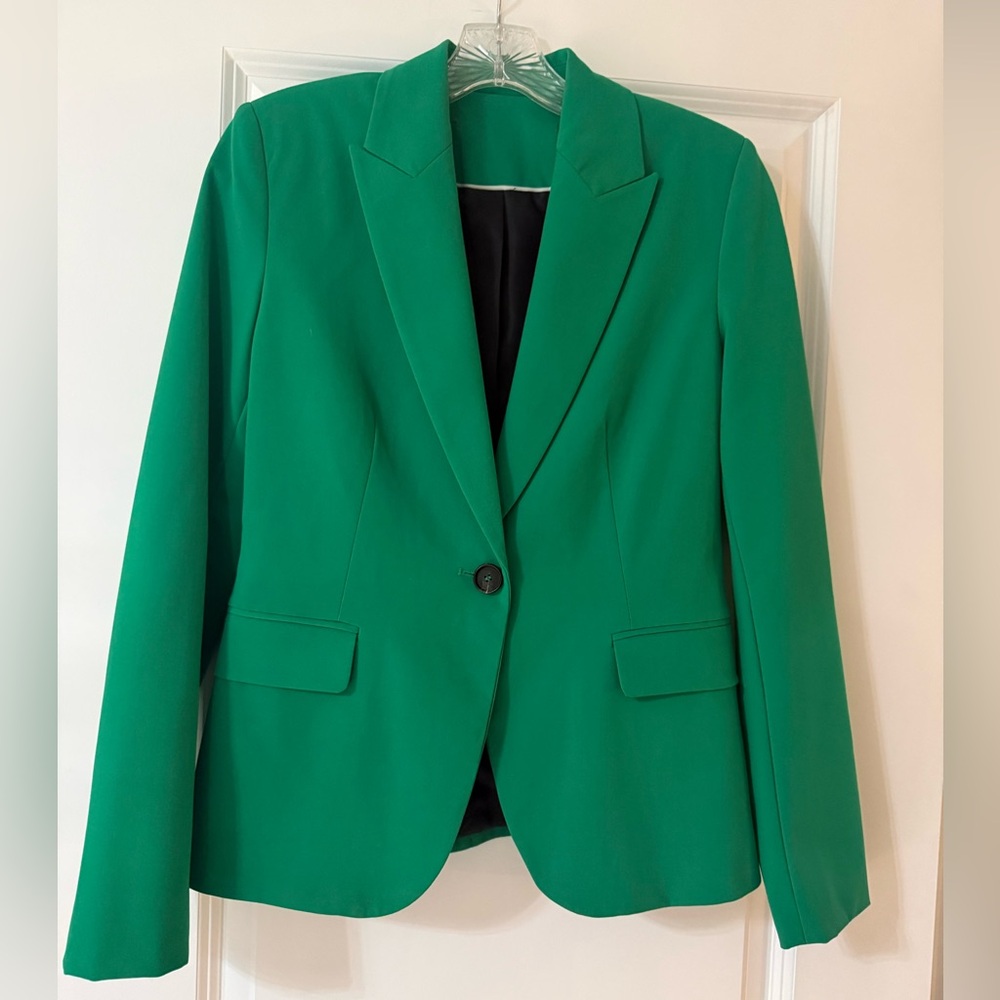 ZARA Emerald Green Tailored Blazer – Size S – Perfect Condition